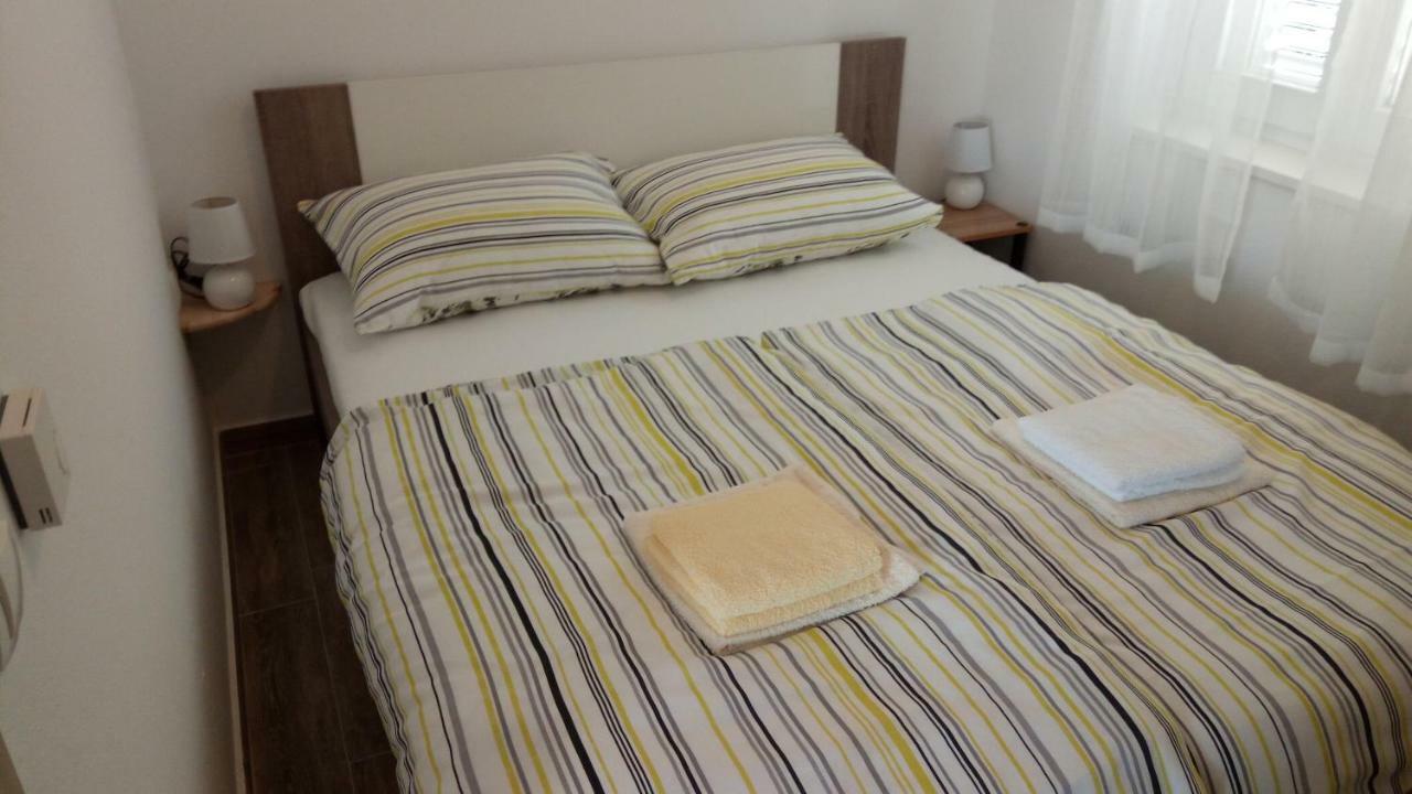 Apartmani Filip Zadar Diklo Exterior photo