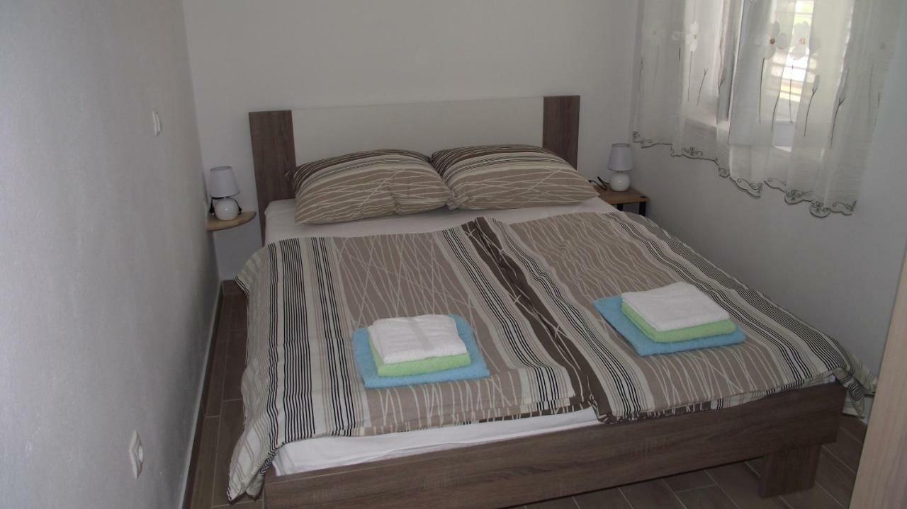 Apartmani Filip Zadar Diklo Exterior photo